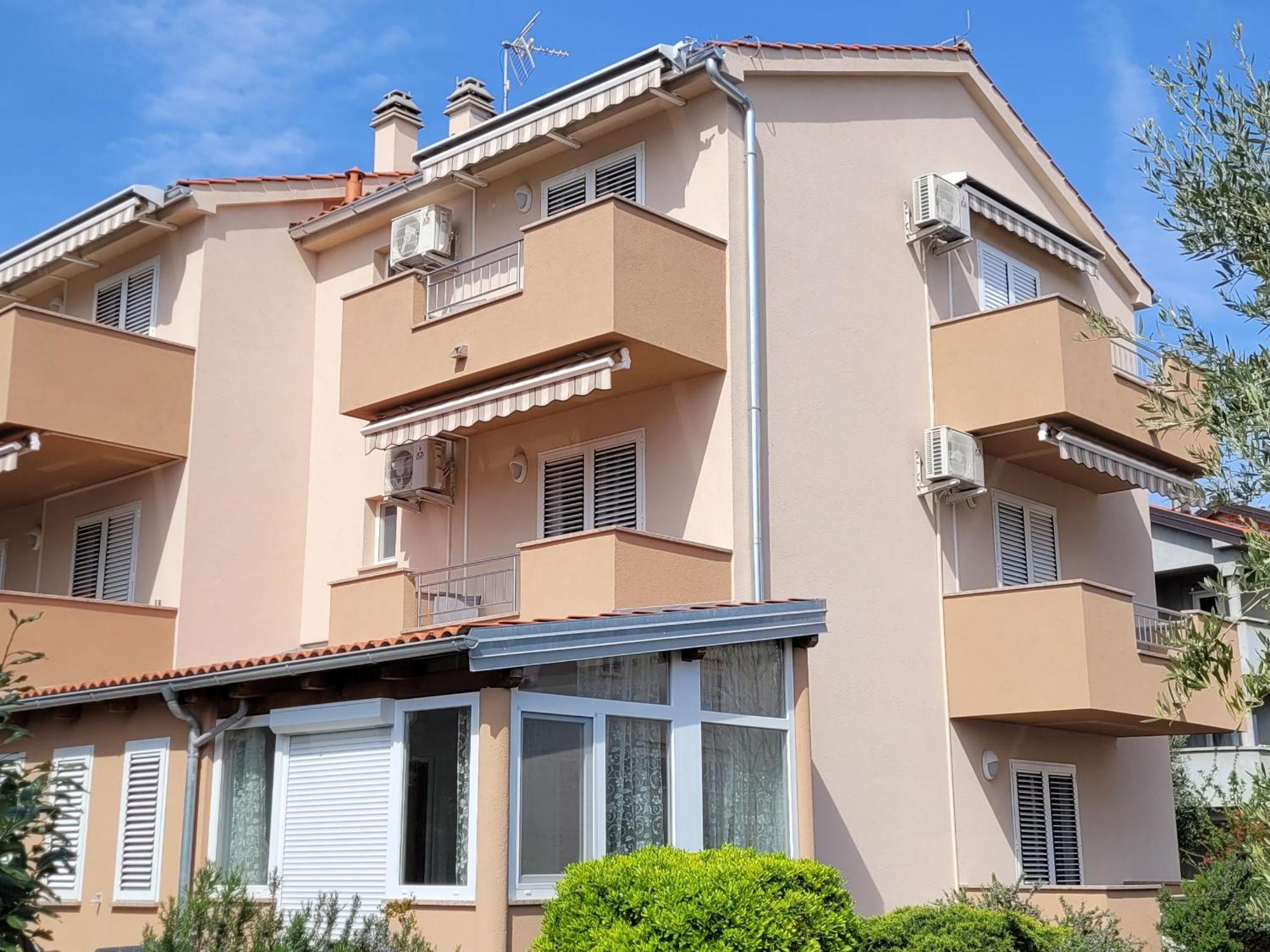 Rooms Magdalena Krk Krk Town Exterior photo