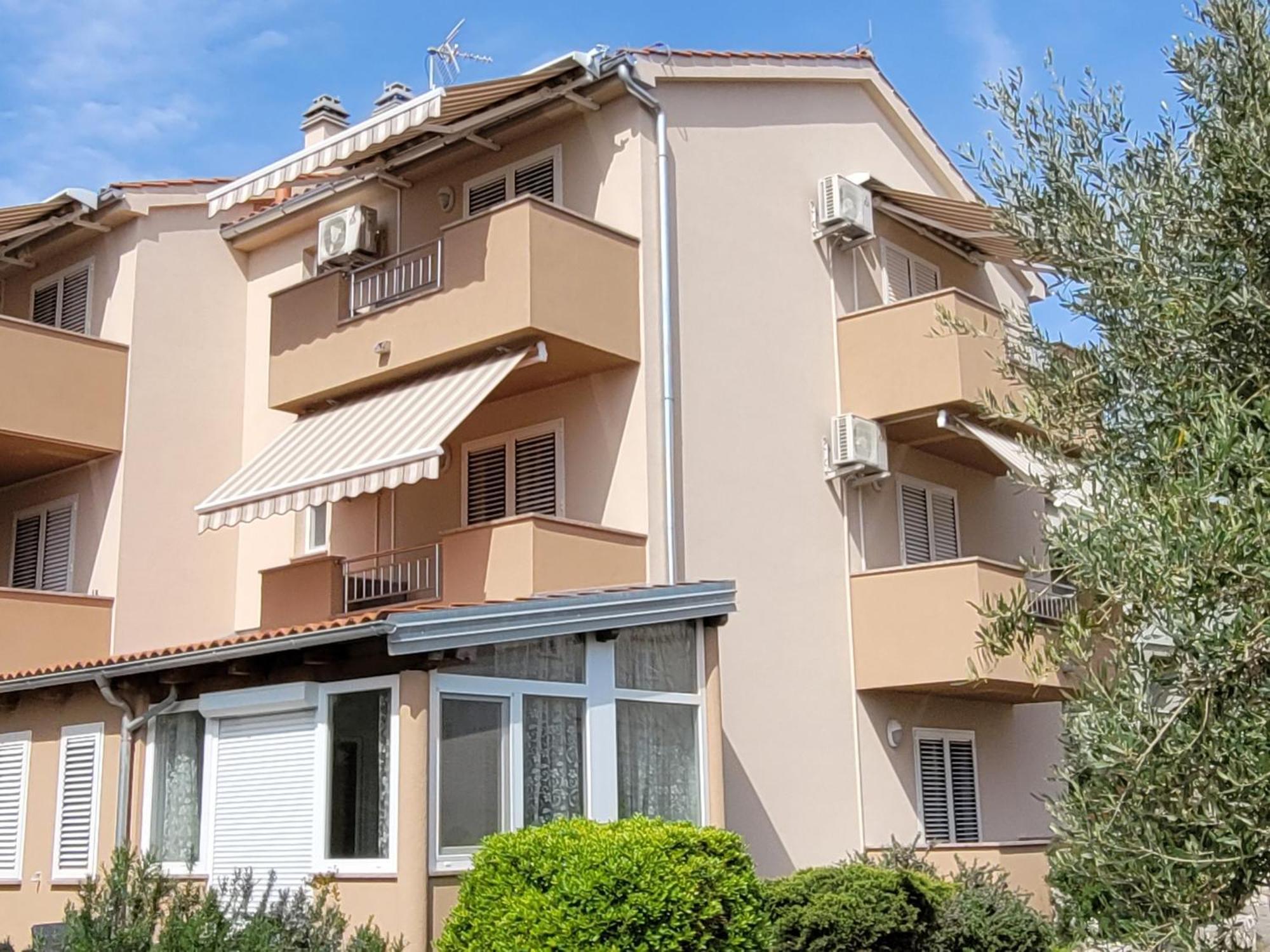 Rooms Magdalena Krk Krk Town Exterior photo